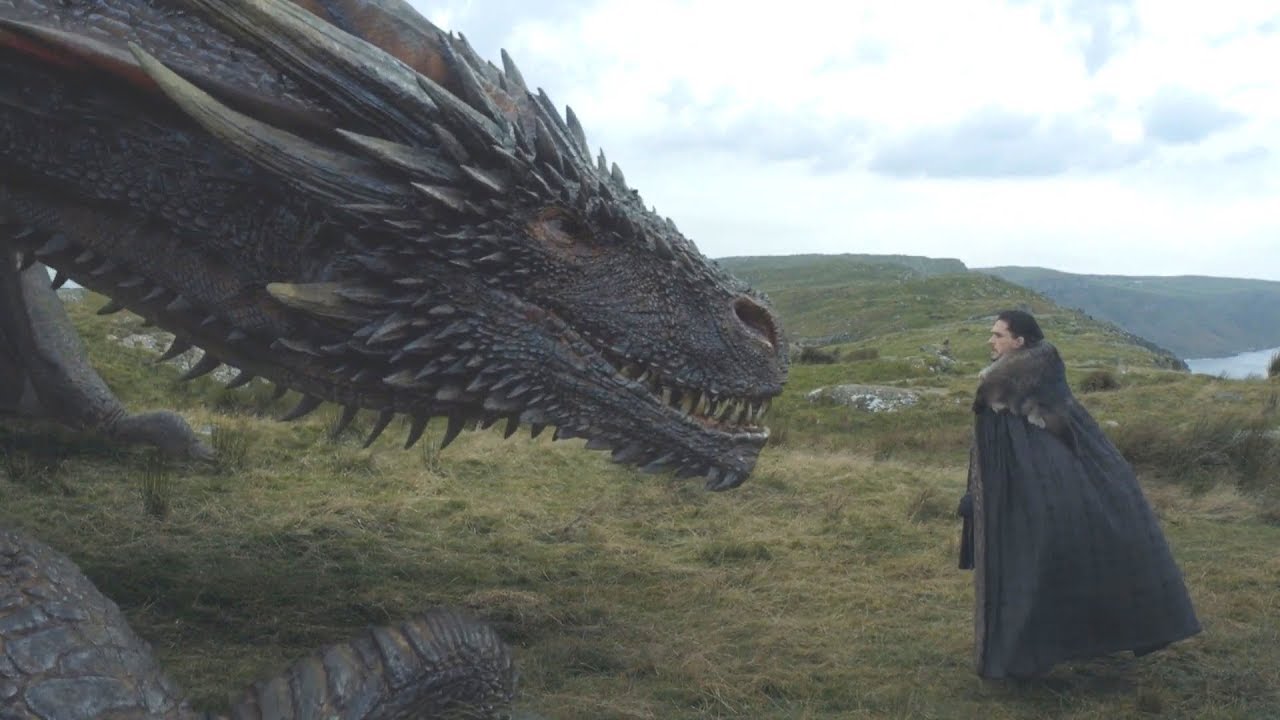 Jon Snow acaricia a Drogon - Jorah Mormont se reencuentra con Daenerys | Juego de Tronos Espa&ntilde;ol HD