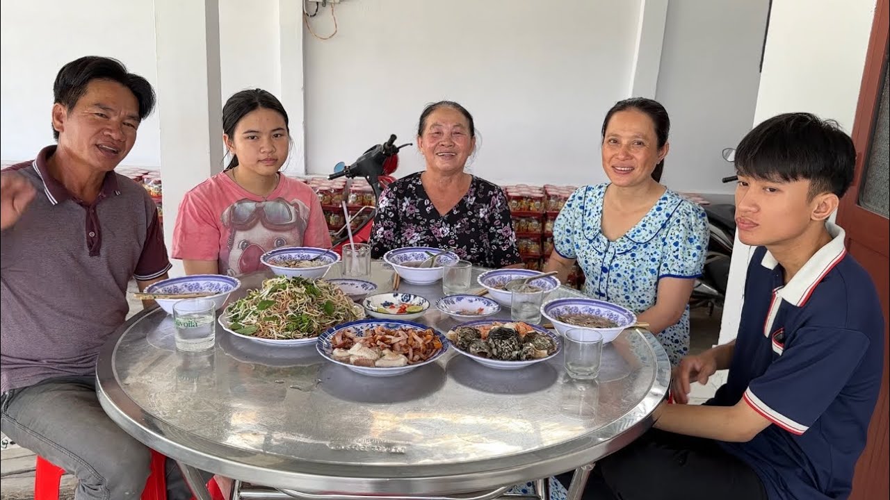 Thăm Câu Trúng Cá Về Nấu Món Đặc Sản Quê Nhà Thưởng Thức Cùng Gia Đình |Hương Trúc Miệt Vườn 