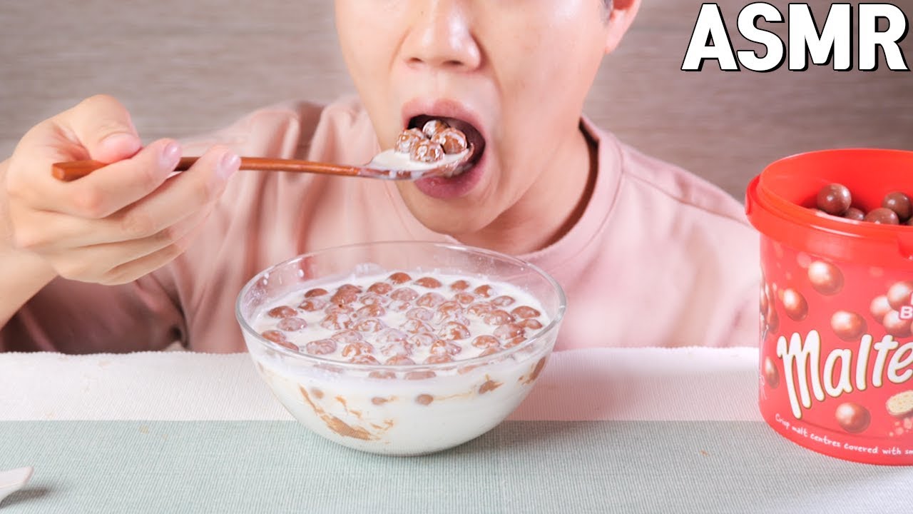 ASMR MALTESERS IN HOT CREAM EATING SOUNDS ! | 따뜻한 생크림에 몰티져스 말아먹는 이팅사운드 노토킹