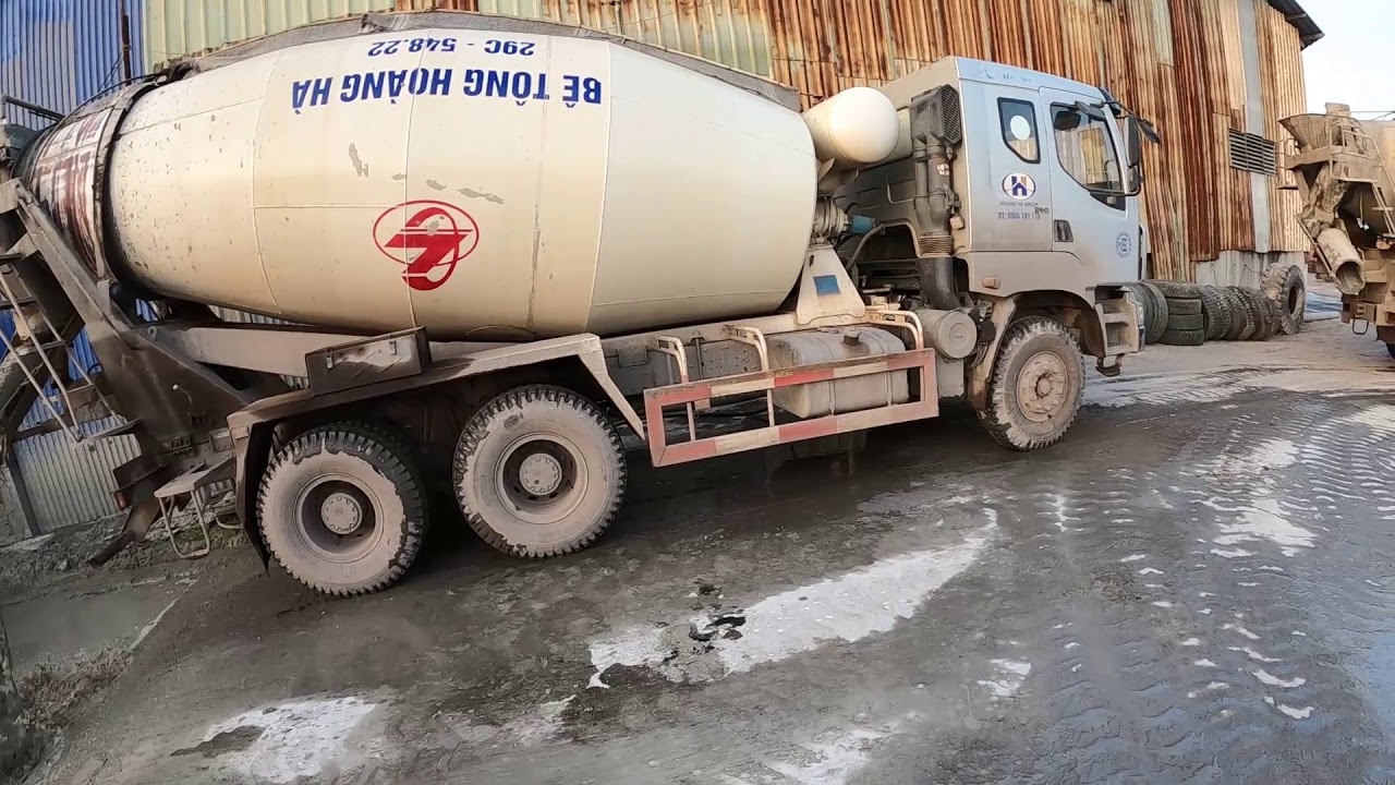 POV Driving Chenglong Concrete Mixer Truck Part 6- Washing Out