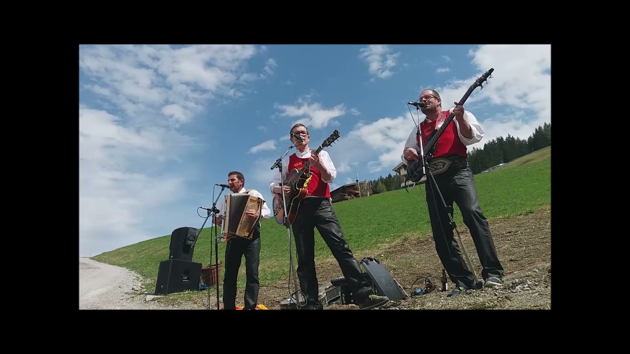Trio Tyrol Wildsch&ouml;nau - Erster Mai 2021 - Maigru&szlig;
