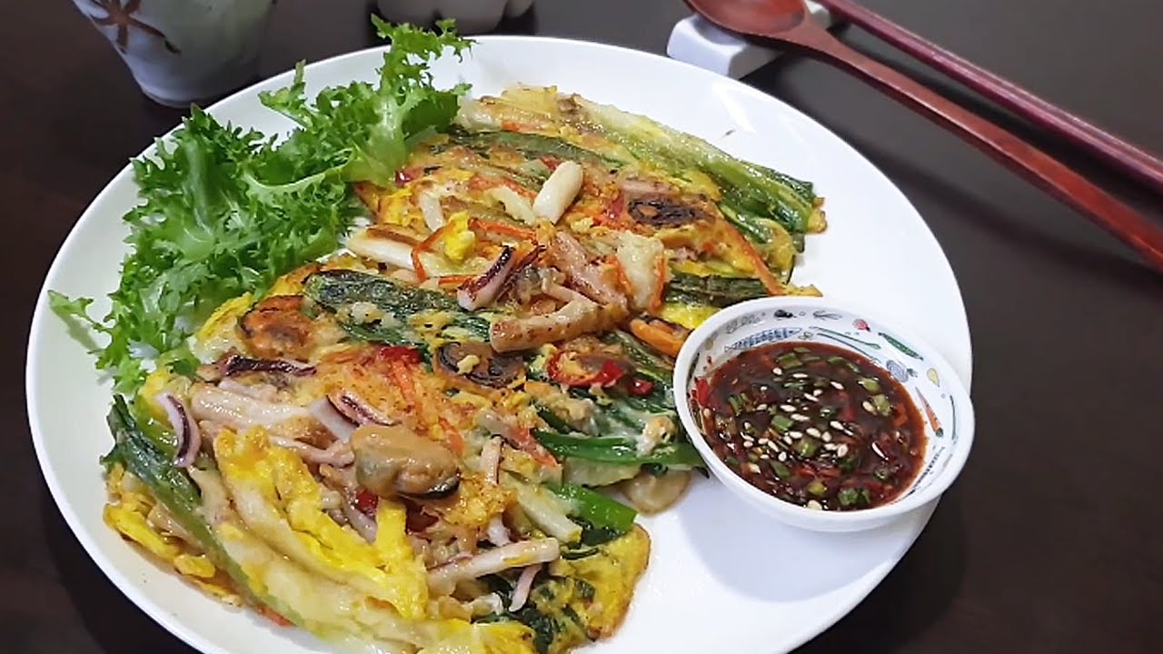 부산 동래 파전 만들기 ::쉽고 간단한 해물파전 레시피! Seafood and green onion pancake - Pajeon | 아빠의 반찬