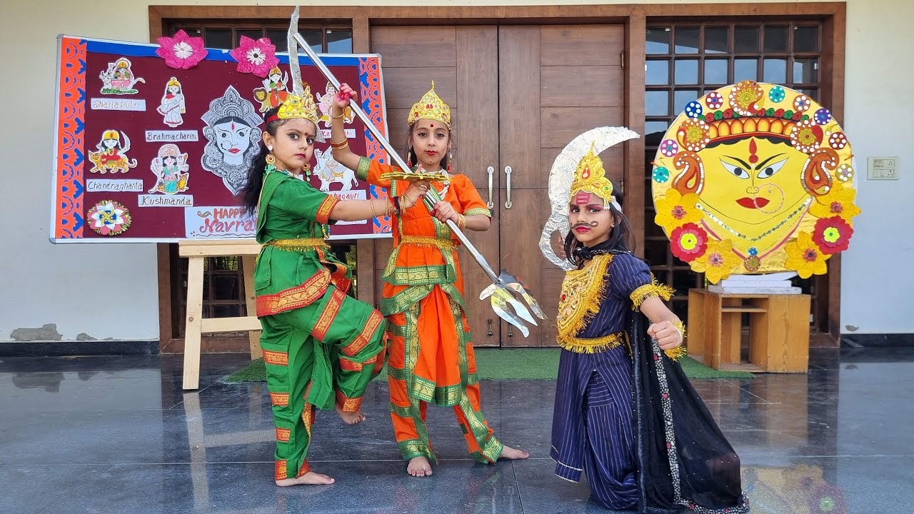 Powerful Dance Performance by Gurukulites on Aigiri Nandini - Mahisasura Mardini Stotram