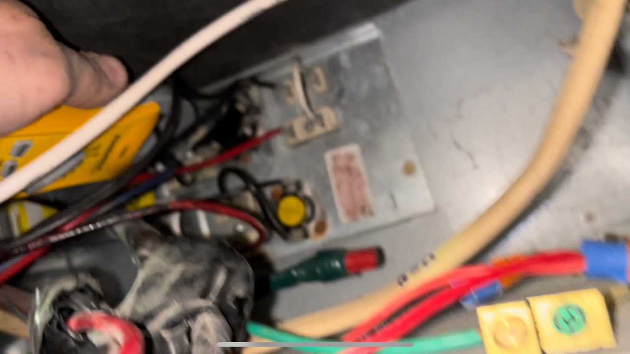 WHY IS MY ELECTRIC AUX HEAT NOT WORKING ON MY HEAT PUMP SYSTEM?  When in doubt- Ring it out!  #hvac