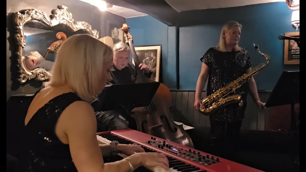 Bernie's tune - Bluesette live at the Hope and Anchor 