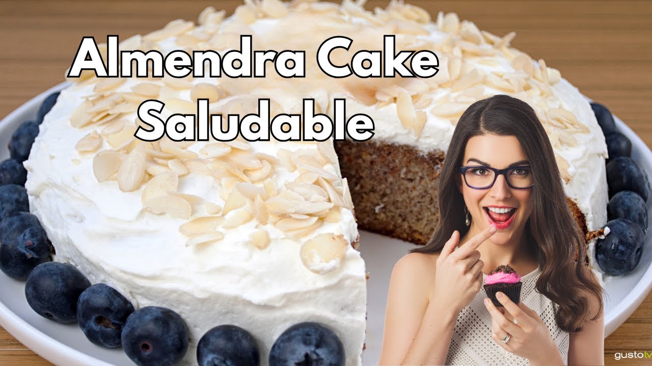 Pastel Saludable de Almendra con Crema Batida