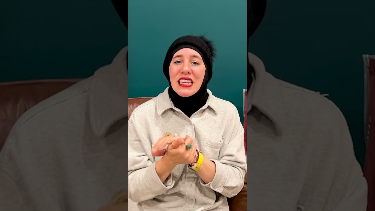 How to Avoid Dry Hair When Using Henna. Watch the video to find out! 