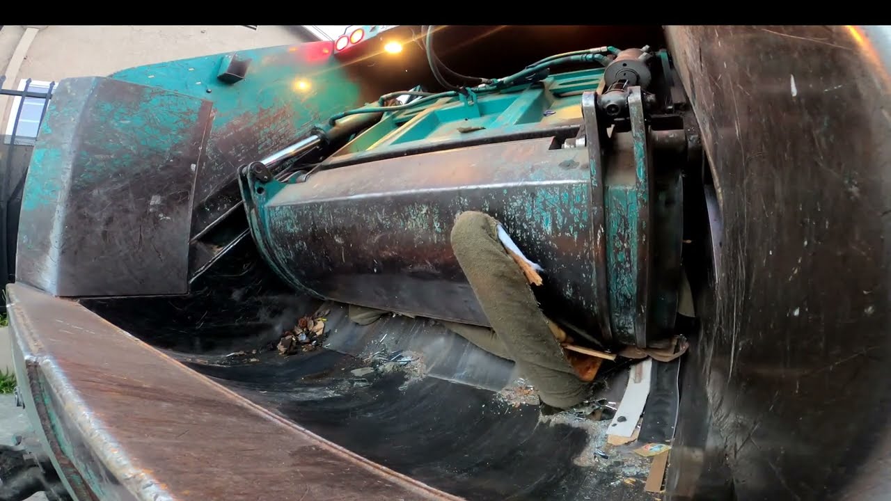 Bulky Truck: Crunch time!