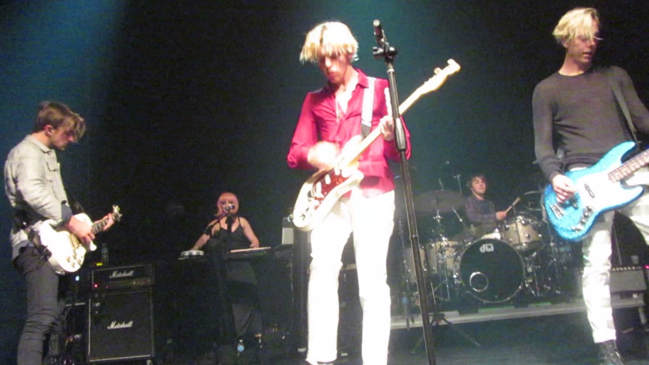 Fly Away (Lenny Kravitz Cover) - R5 [4/27/17 in NYC]