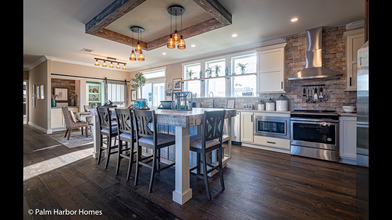 Palm Harbor Homes - Estate Farmhouse