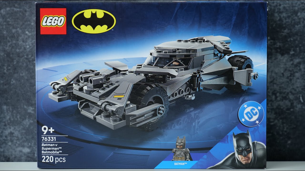 LEGO Batman 76331 Batman v Superman Batmobile - LEGO Speed Build Review