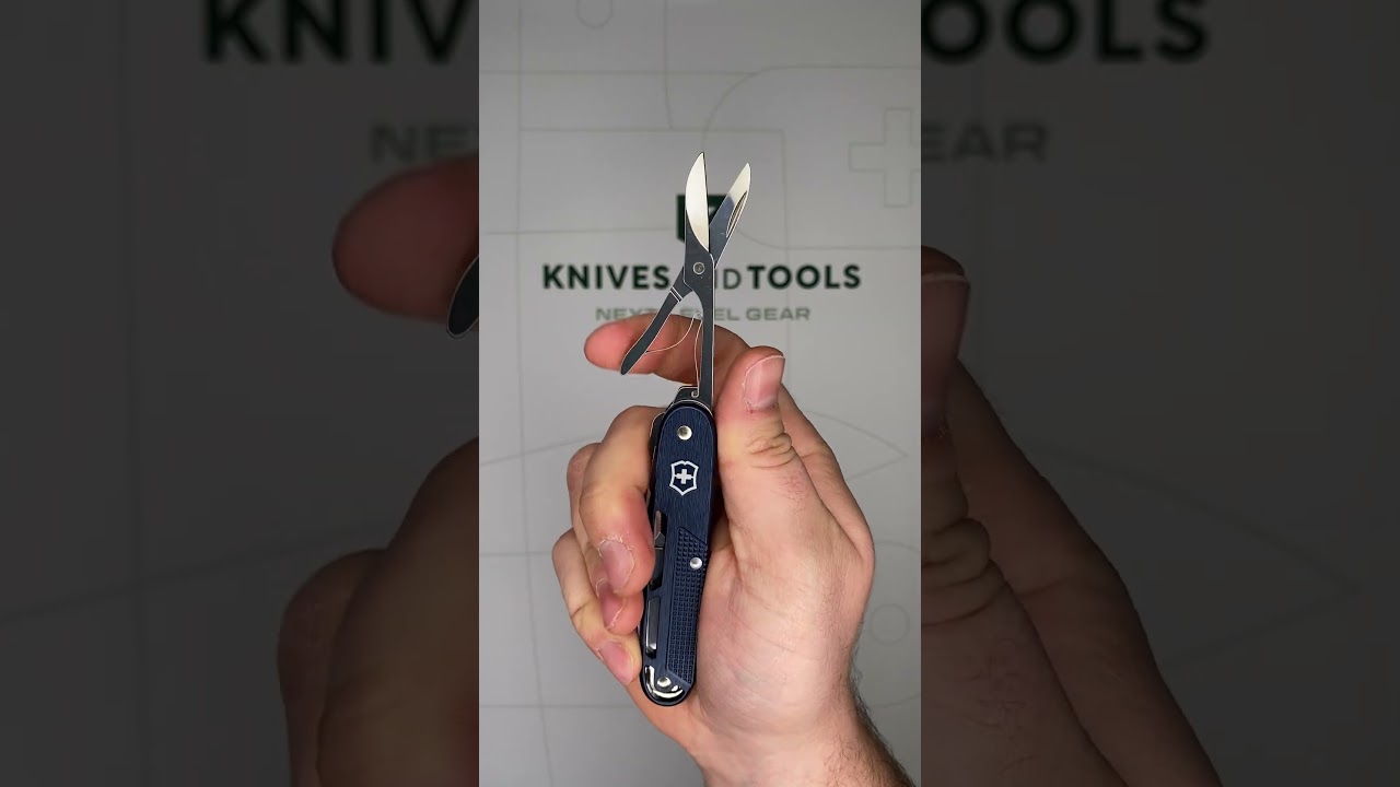 Victorinox Synergy X Alox Refined Collection 0 8226 22 Dark Blue, Swiss army knife