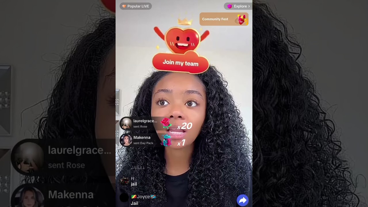 Skai Jackson on live ‼️‼️