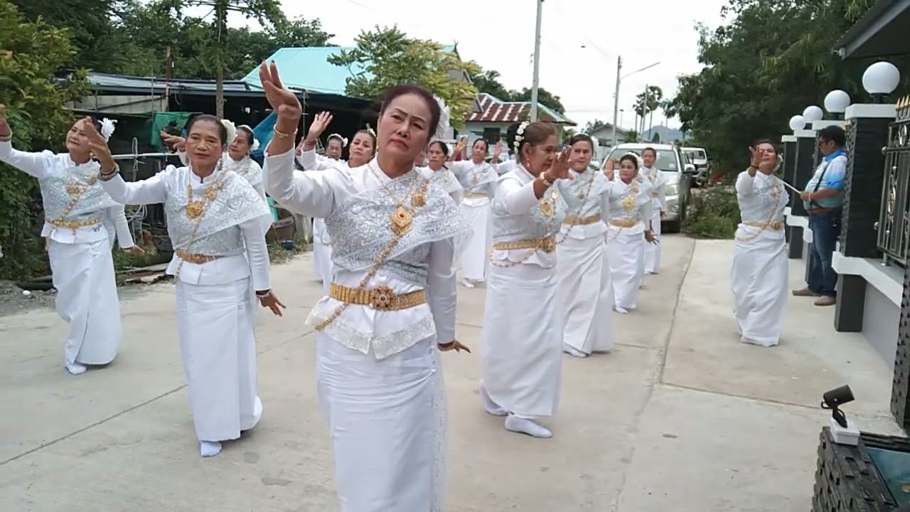 เพลงบวงสรวง
