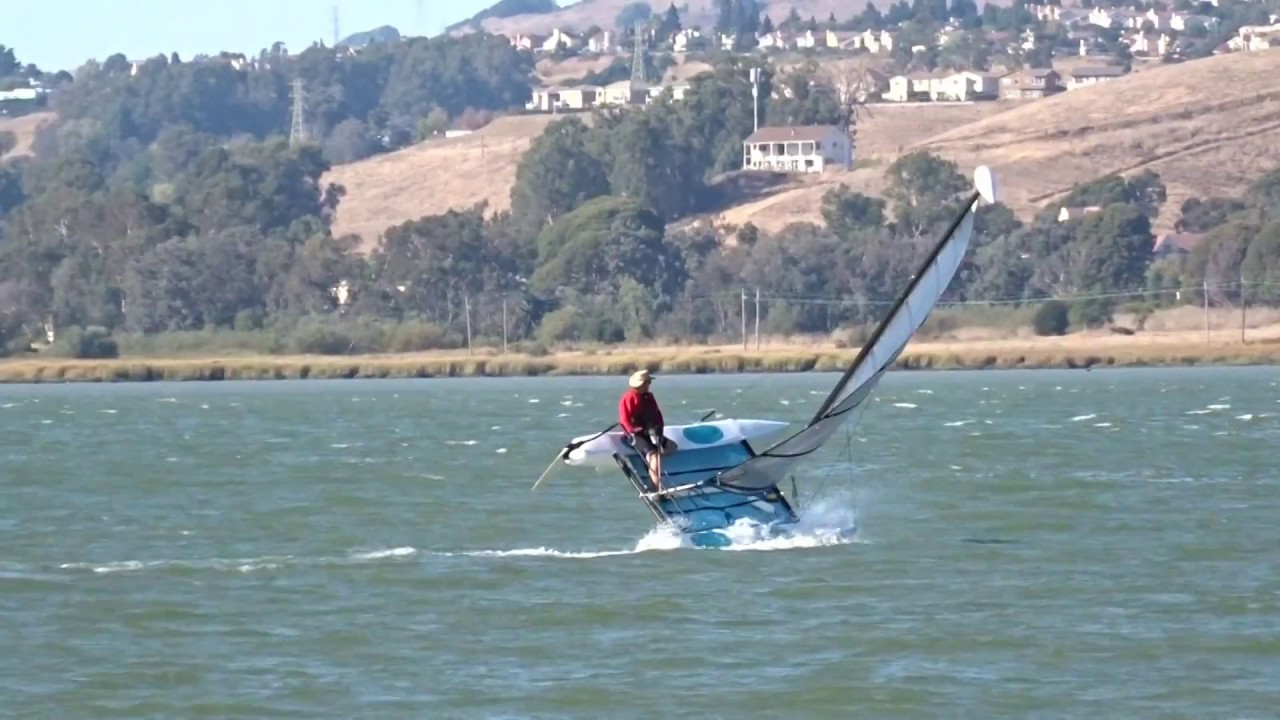 Hobie Wave with new sail and traveler kit, hull flying!