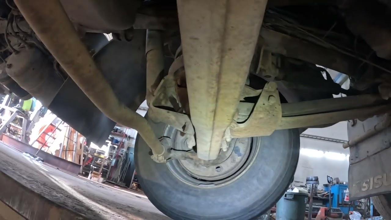 SISU E14 ja automonttöörit aktiivisena