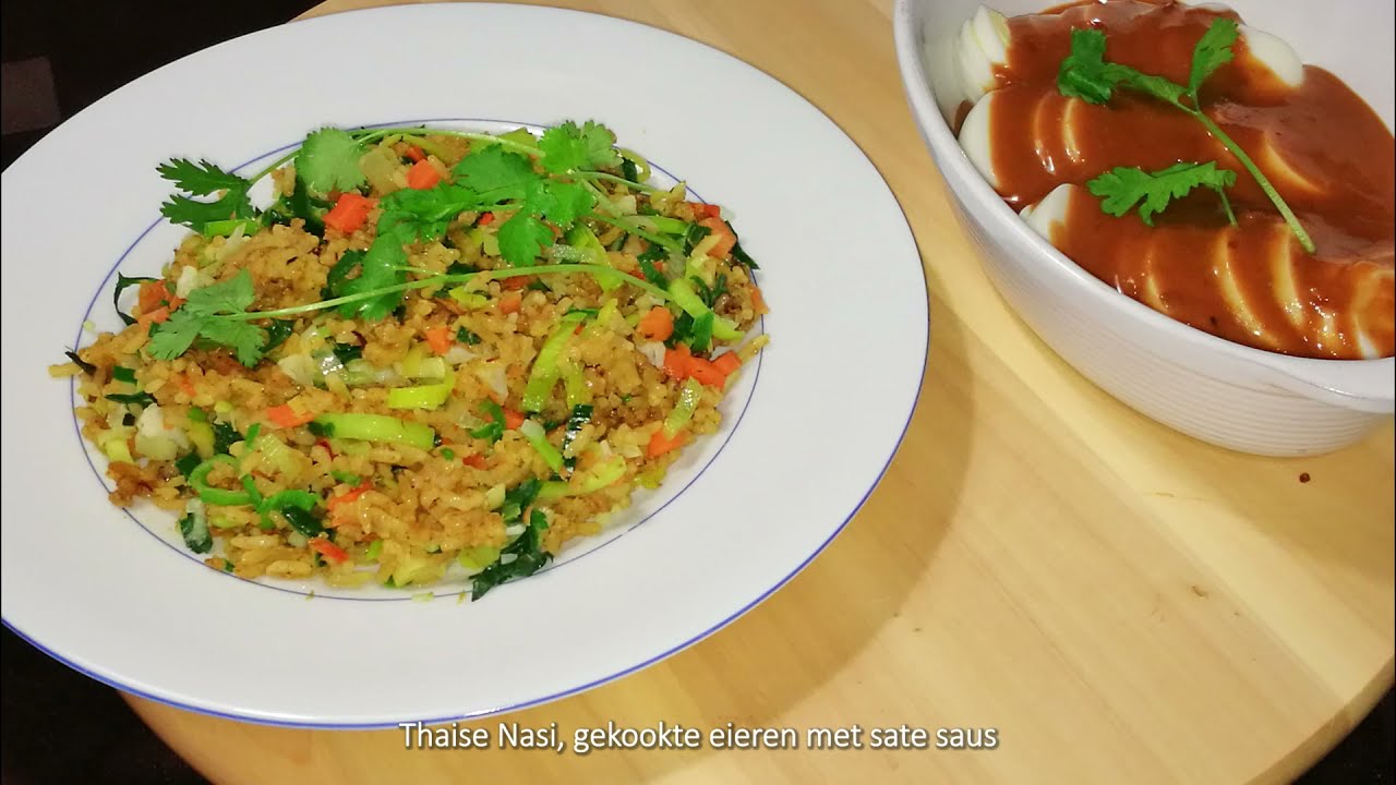 2021 Thaise Nasi, gekookte eieren met satésaus, NT6, ข้าวผัดใส่ไข่