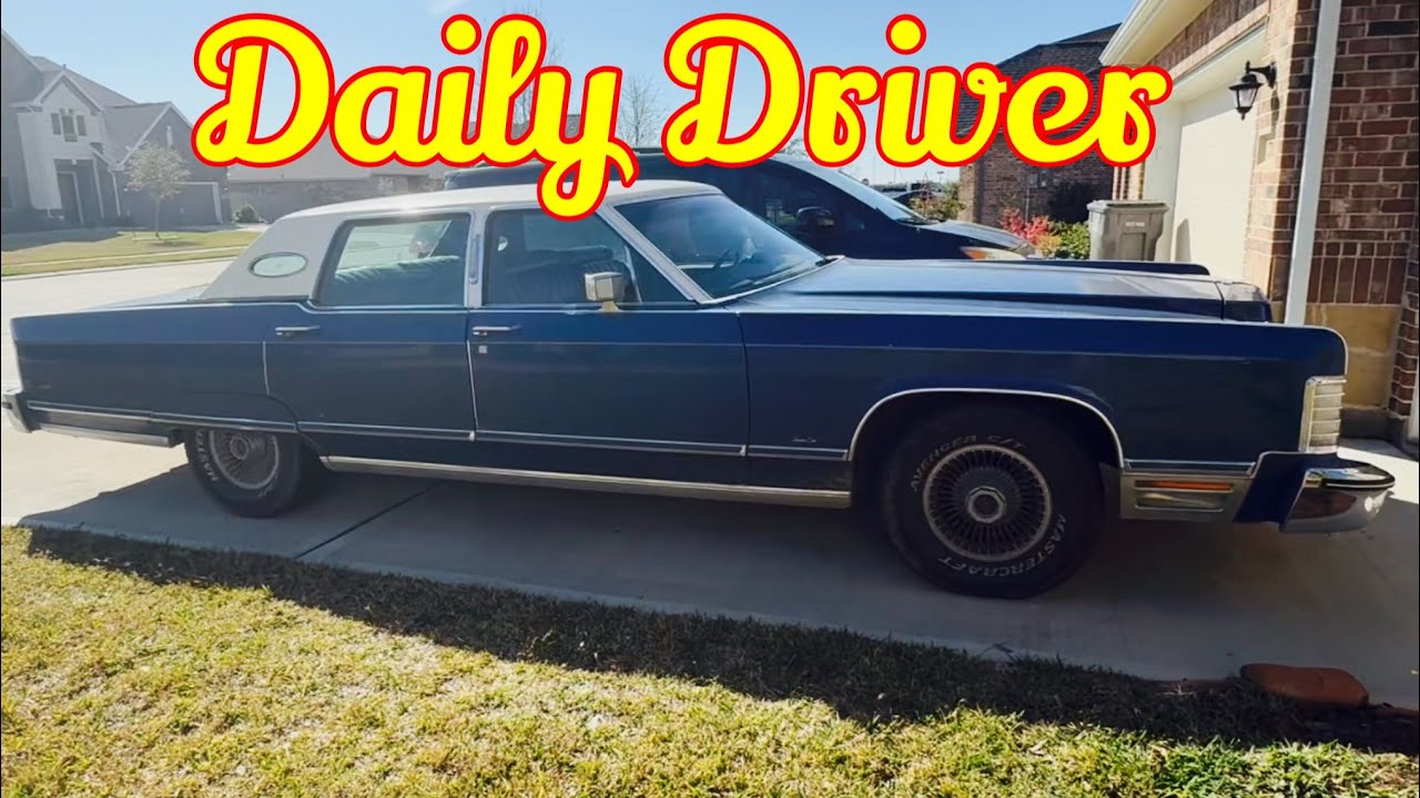Lincoln Continental 1975 года выпуска, автомобиль на каждый день.