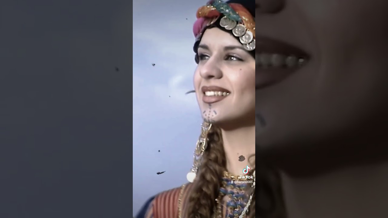 نزلت ع العين تغسل أيديها 12 بارودة ومدن عليها مجوز درازي حوراني زكريا عياش خليل الحوشان🎹خليل مجابلة