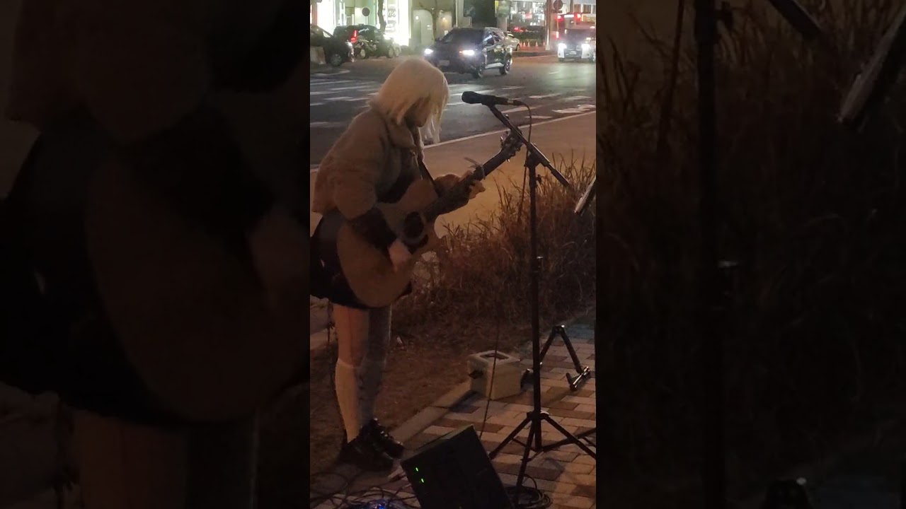 パクユナ(박유나/ParkYoona)さん　栄駅路上ライブ⑮　2026年2月21日土曜日17時から オリジナル曲歩み