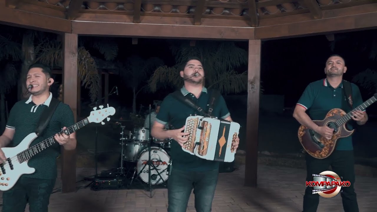 Los Del Area- Malas Rachas [En Vivo] 2023