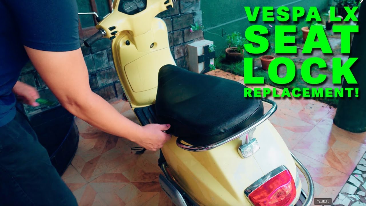 Замена замка сиденья Vespa LX | Простой ремонт своими руками в домашних условиях | Английский