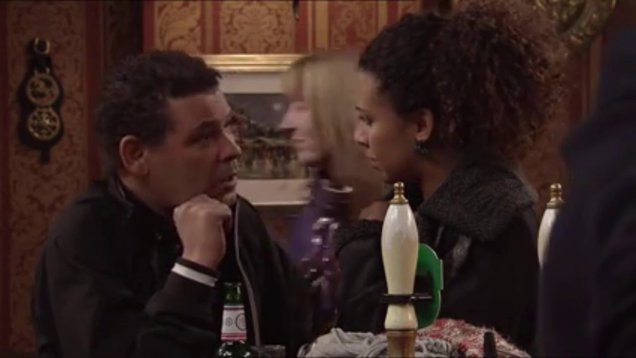 Coronation Street - Lloyd Mullaney Vs Chris Gray (27th January 2011)