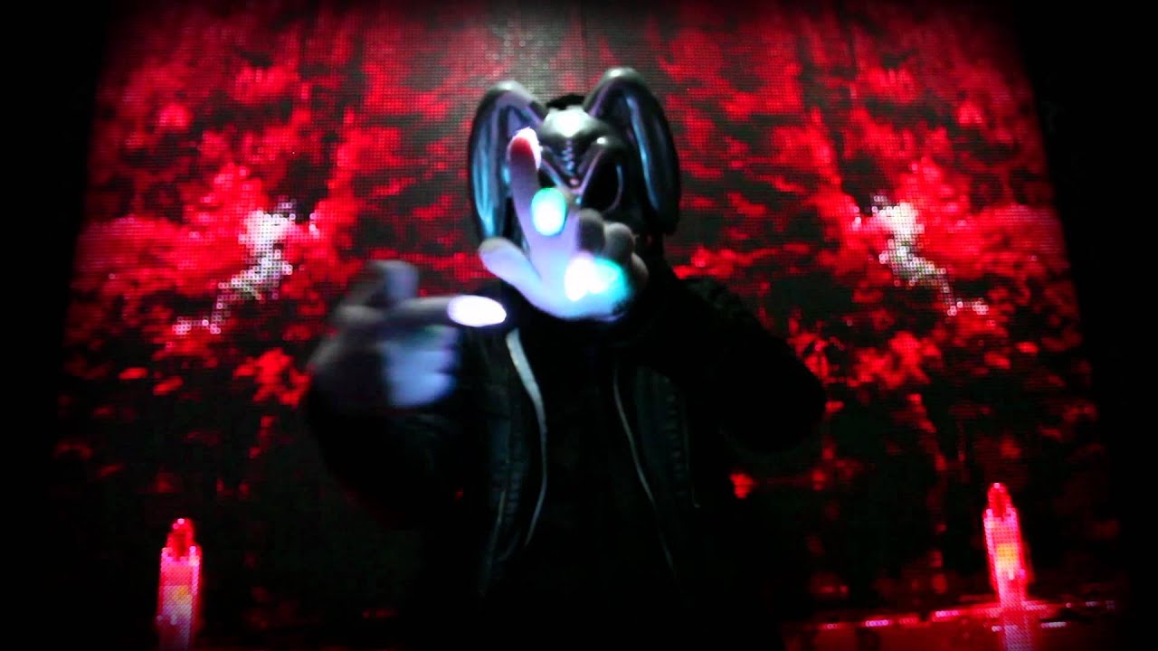 The Gummy Project Glove Light Show [EmazingLights.com]
