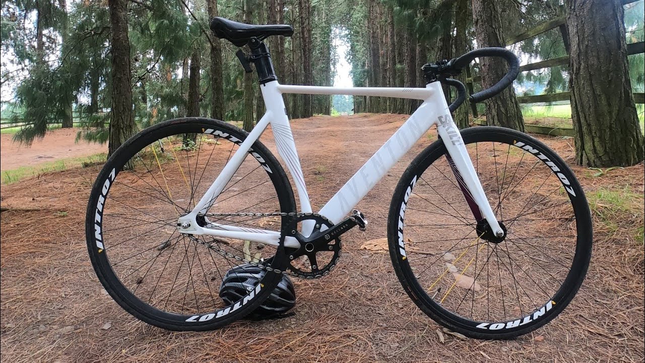 AVENTON MATARO 2021