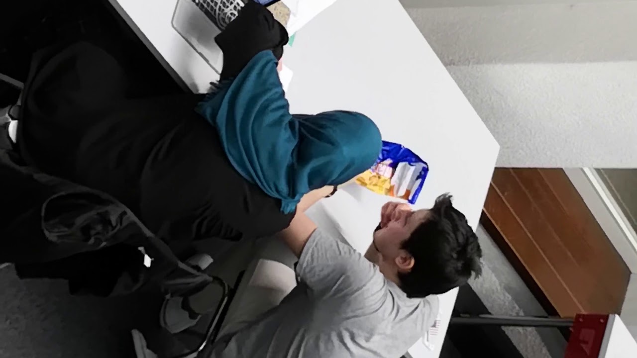 Loud Eating in ETH Zurich Library