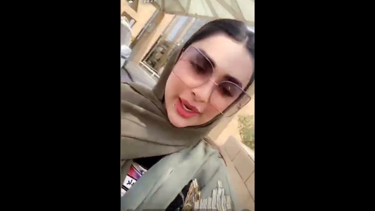 أمل الأنصاري تصلها هدايا فخمة للأوتيل ذوق