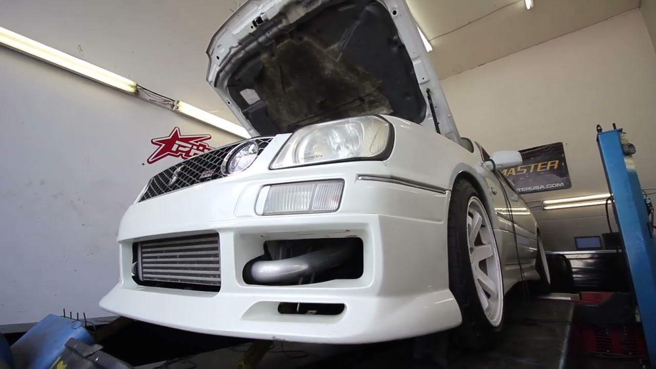 Nissan Stagea - EMUBlack