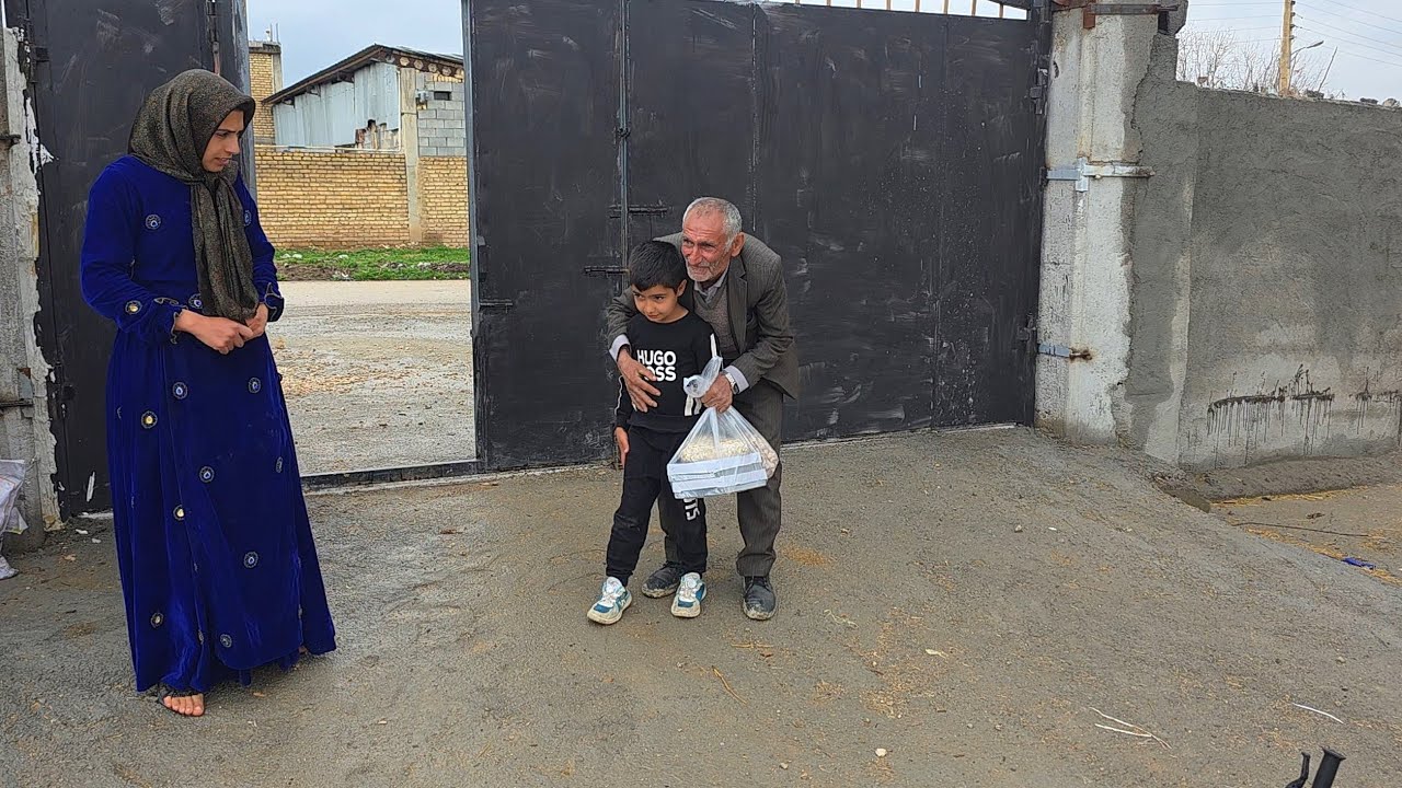 Дедушка расстроен из-за Таййибы и новой земли.