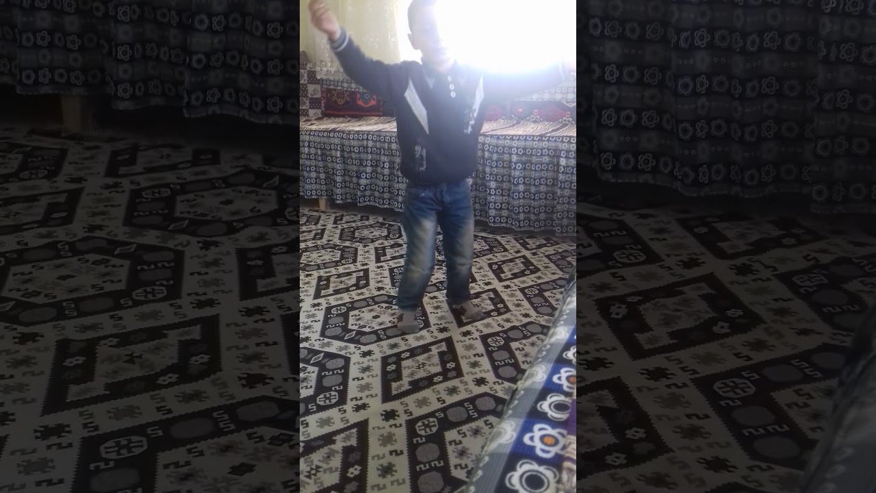 Aşağı  Fındıklı  Köyü Muhammed can Ç. Oynuyor