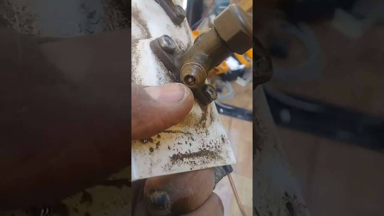 تغيير كباس و تغيير محابس و كابرلرى لجهاز شارب  1،5  حصان الجزء الثاني