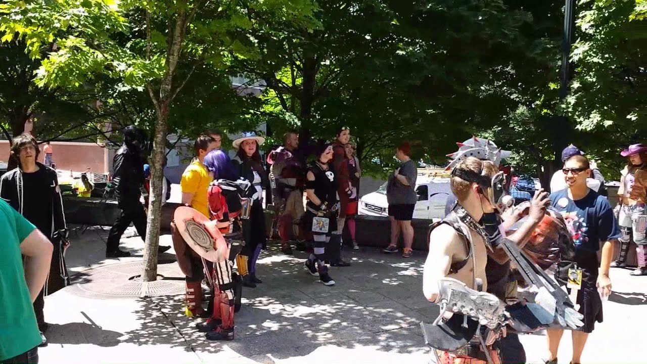 Some Silly Shenanigans from Dragon*Con 2014