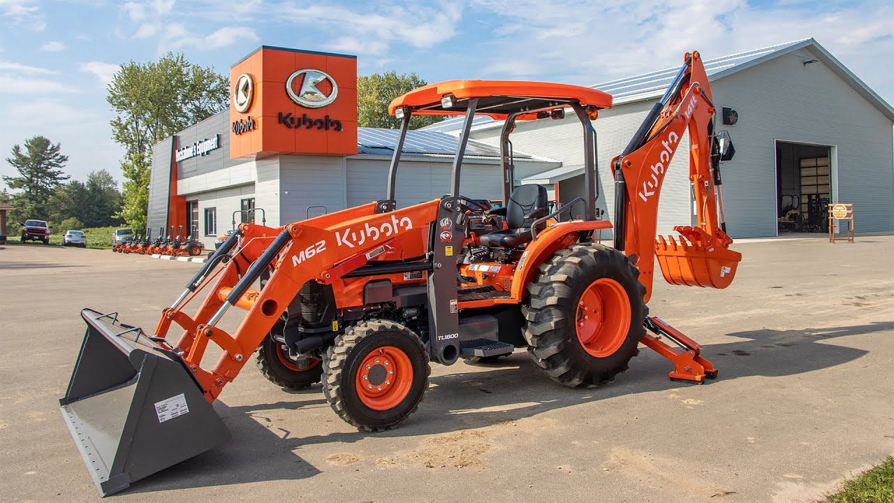 Kubota M62 TLB Construction Unit! Let's Have a Look!