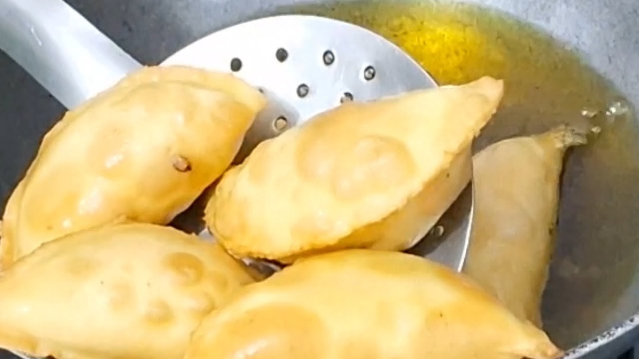 Detailed version of making Gujiya#food