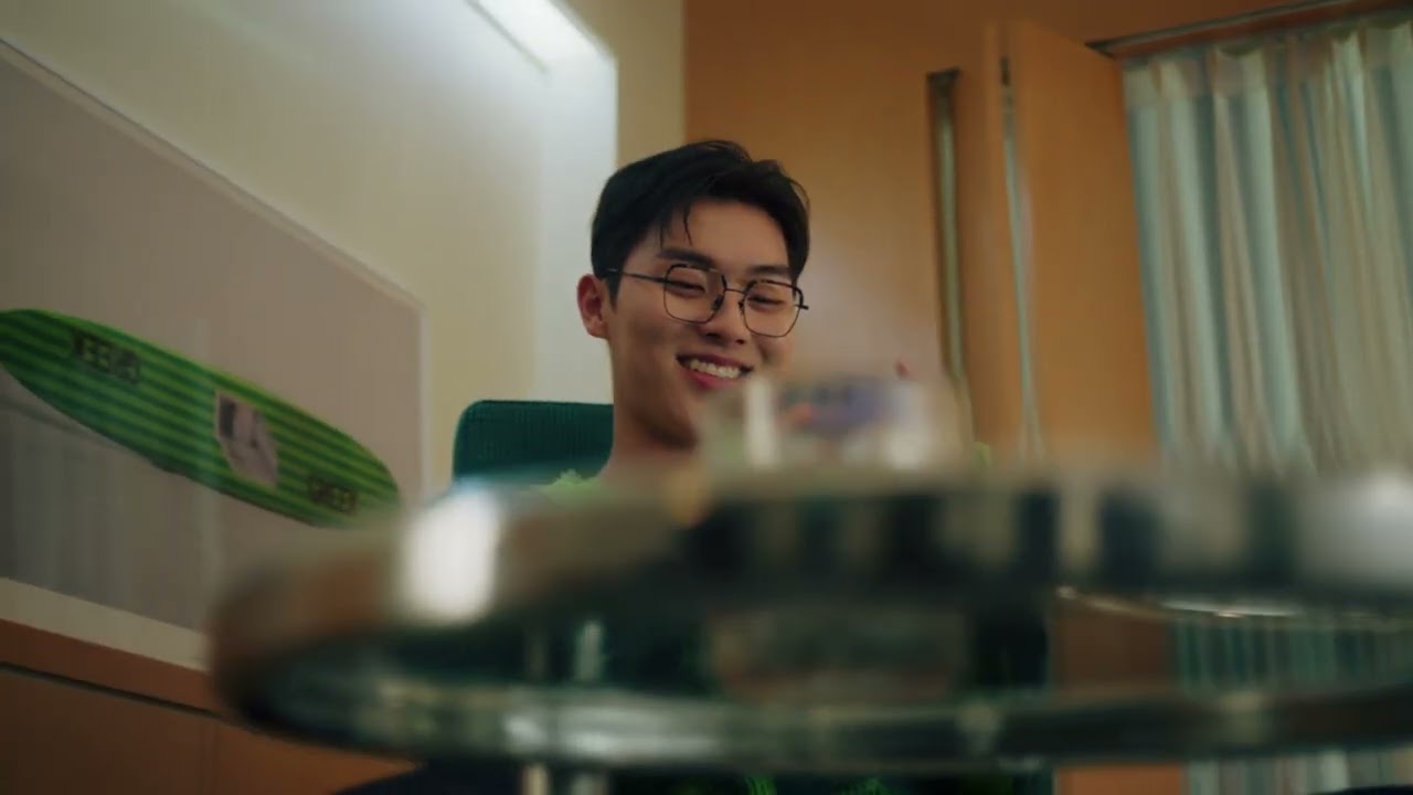 MANOMOS｜신입사원 최현욱의 하루