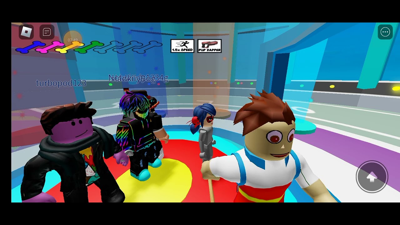 jogando no roblox o jogo da patrulha canina de terror