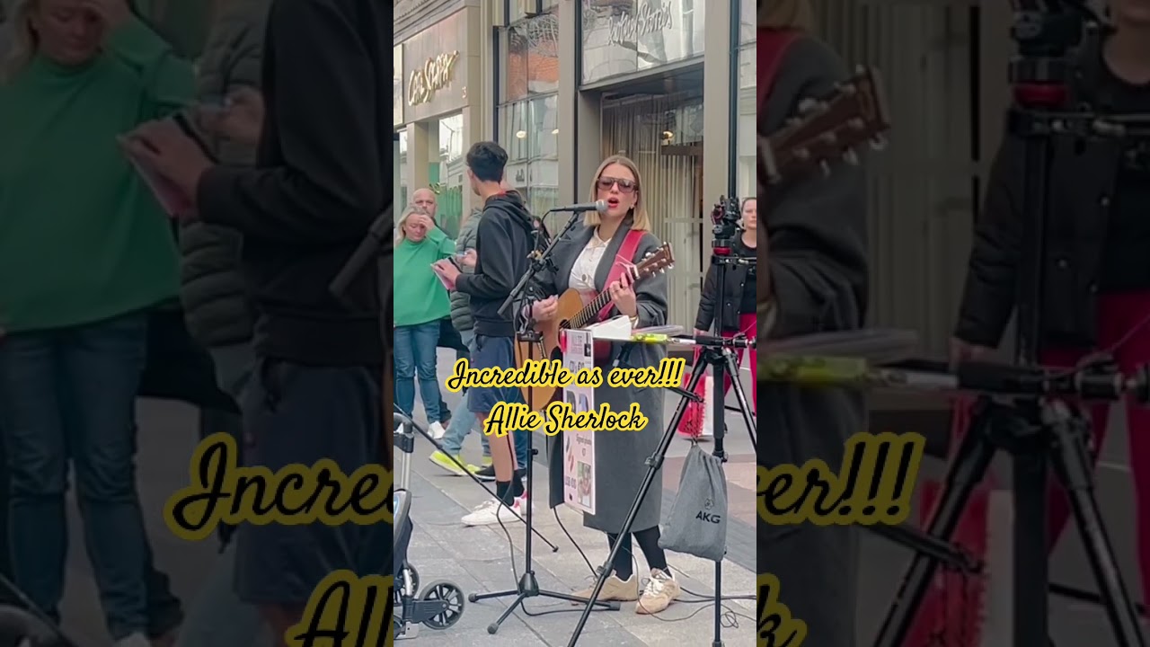 #loveit #buskinglife #liveentertainment #acoustic #buskingtalent #livemusic #buskerlife #loveit
