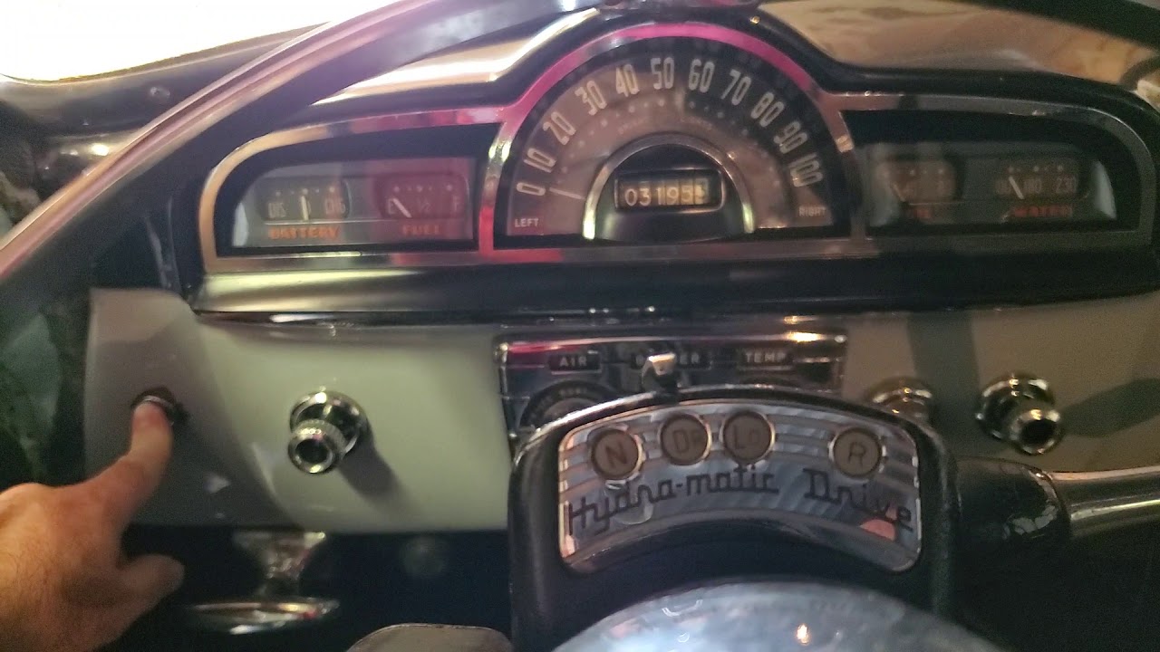 Pontiac Chieftain Cold Start (Tribute)