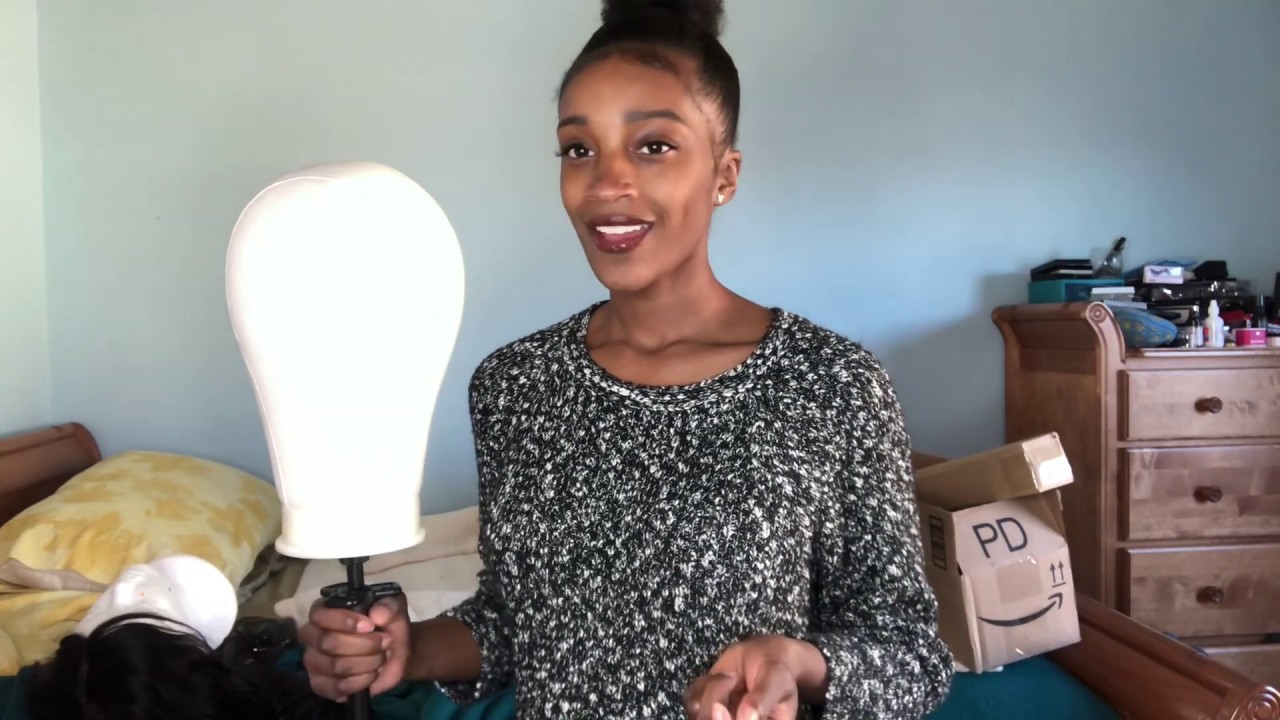 AFFORDABLE MANNEQUIN HEAD AND TRIPOD FOR MAKING WIGS