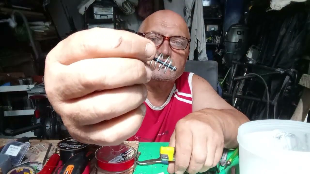 Montură pentru nivele diferite de adâncime,cu 2 momitoare!!
