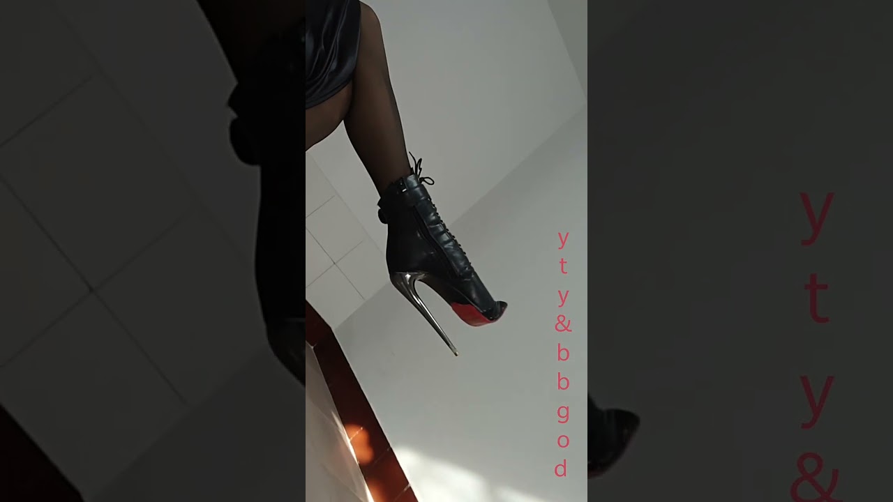 Balletboots（diy） in the old house