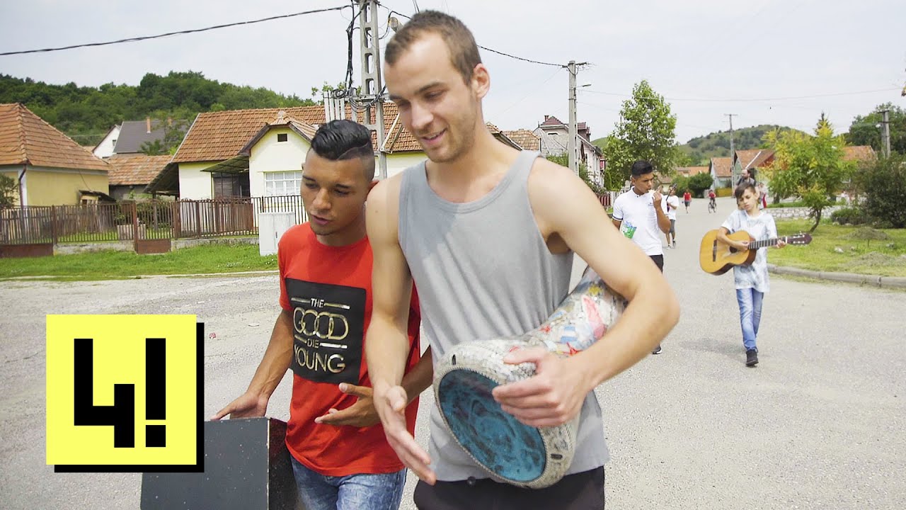 Darbukára cserélte a sitteszsákot és megalapította az ózdi roma gyerekek zenekarát