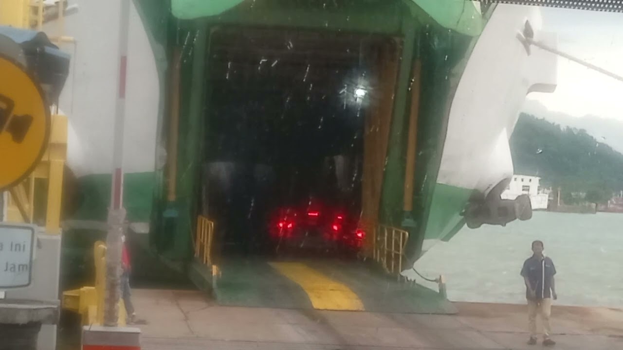 Menuju puasa di kampung halaman 