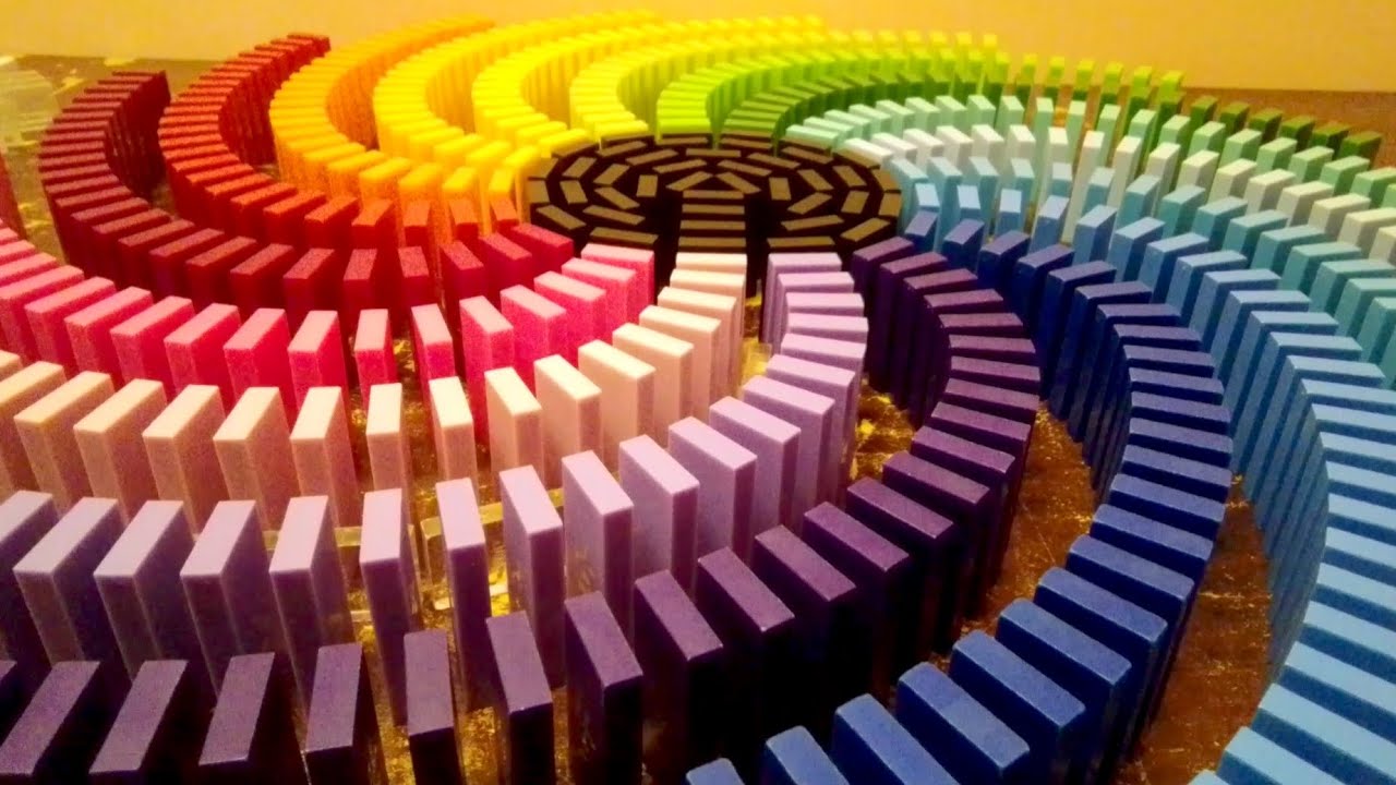 Epic Colorful Screenlink (featuring the H5 Domino Creations Summer Set) | Happy Birthday, Hevesh5!