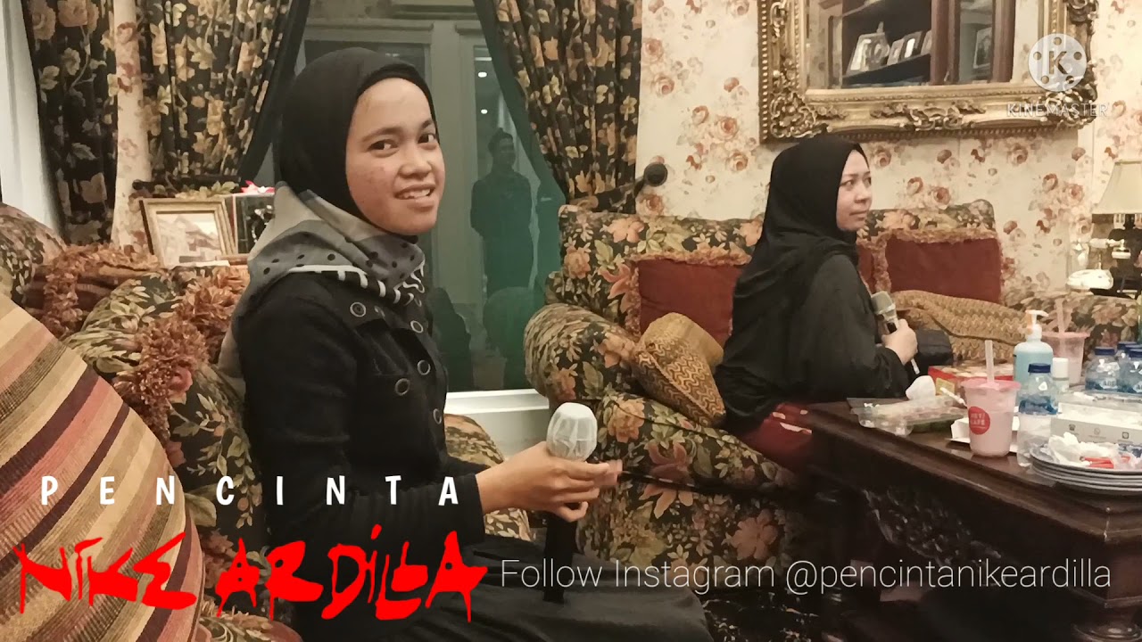 Keseruan Ressa dan Melly Goeslaw nyanyi Lagu Cindai..kayak denger Nike nyanyi Melayu..asik jg