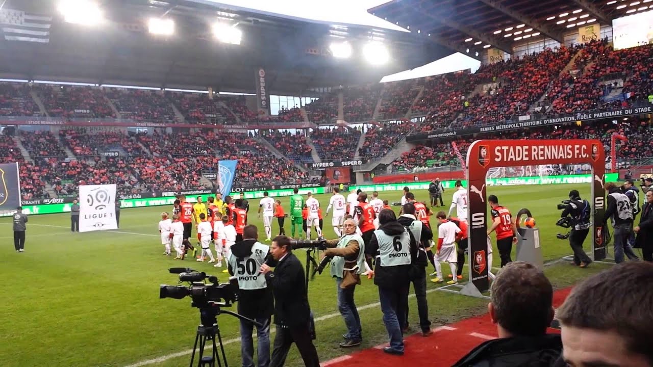 Stade Rennais - PSG entrée des joueurs et bro gozh ma zadou (14/12/2013)